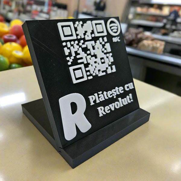 QR & NFC Stand for Revolut Payments – Fast & Easy Transactions