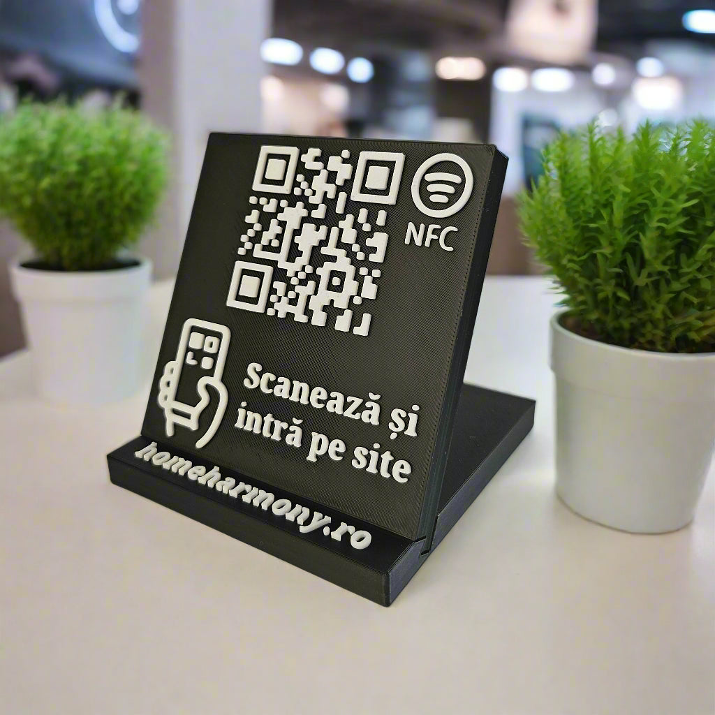 QR & NFC Stand for Website Links