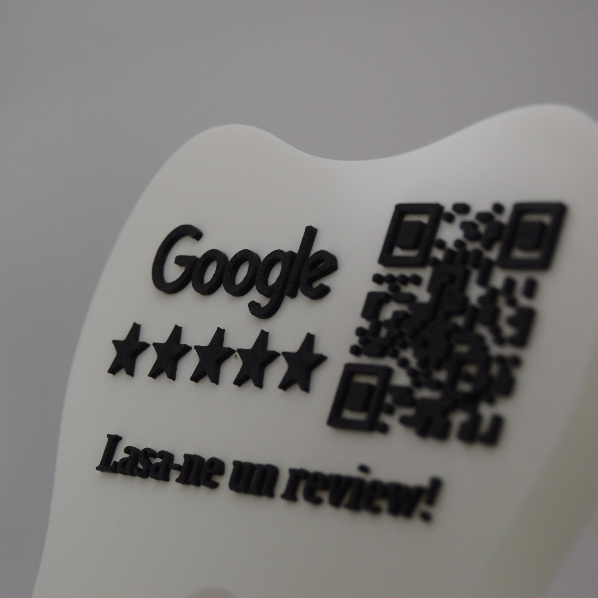 QR & NFC Stand for Google Reviews – Tooth-Shaped Design for Dental Clinics
